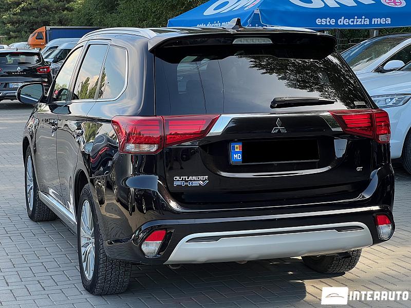Mitsubishi Outlander 4 mitsubishi outlander 2019