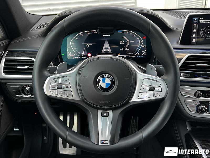 BMW 745e 11 bmw 745e 2020