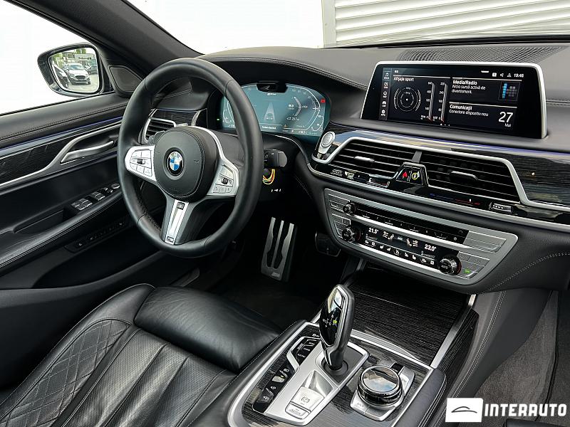 BMW 745e 16 bmw 745e 2020