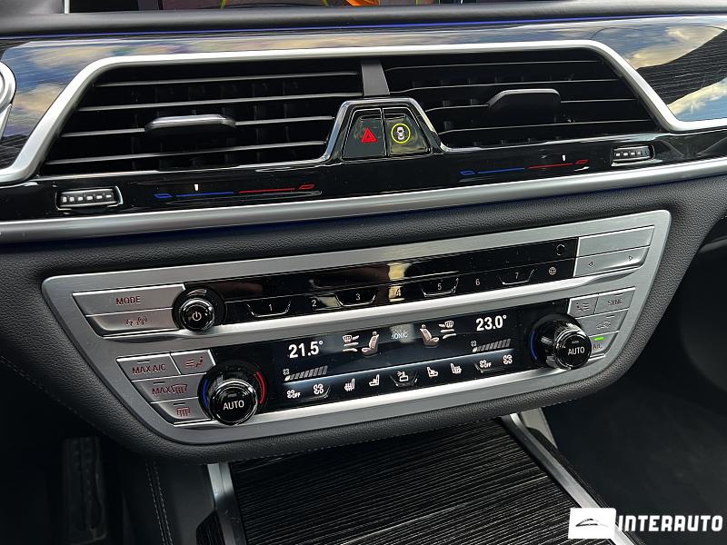 BMW 745e 12 bmw 745e 2020