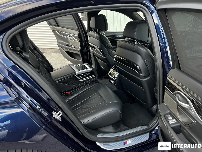 BMW 745e 9 bmw 745e 2020