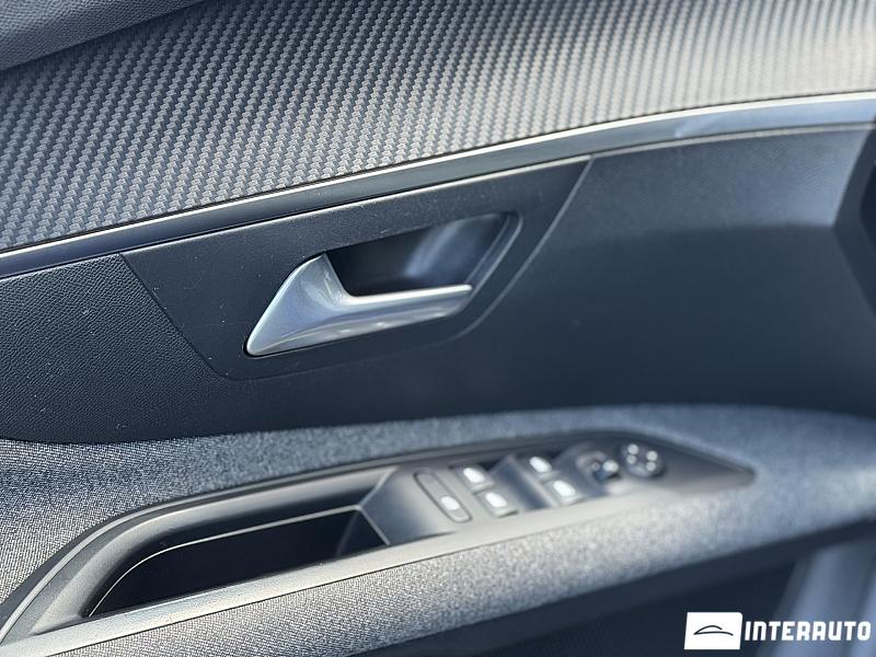 Peugeot 3008 6 peugeot 3008 2019