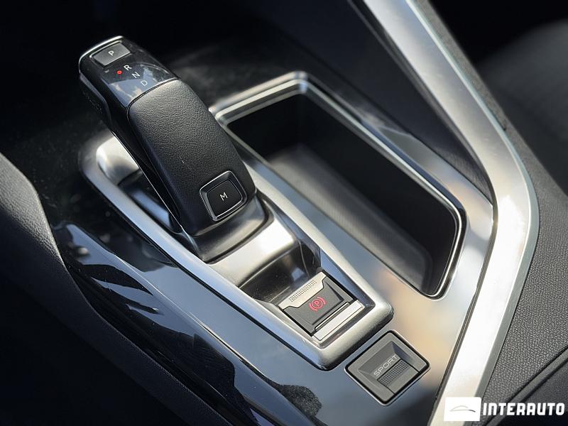 Peugeot 3008 13 peugeot 3008 2019