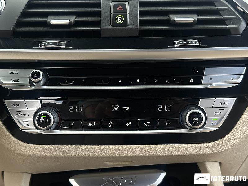 BMW X3 3.0i 11 bmw x3 3.0i 2021