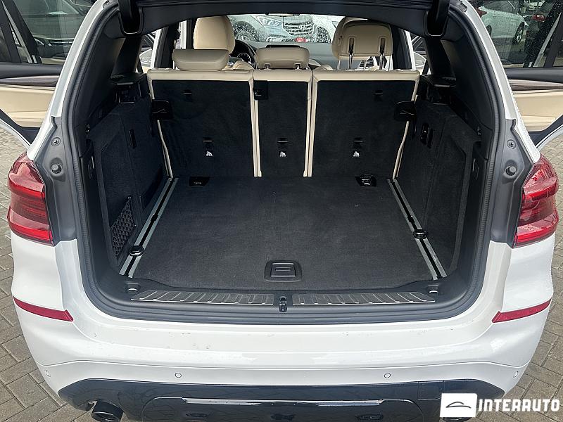 BMW X3 3.0i 22 bmw x3 3.0i 2021