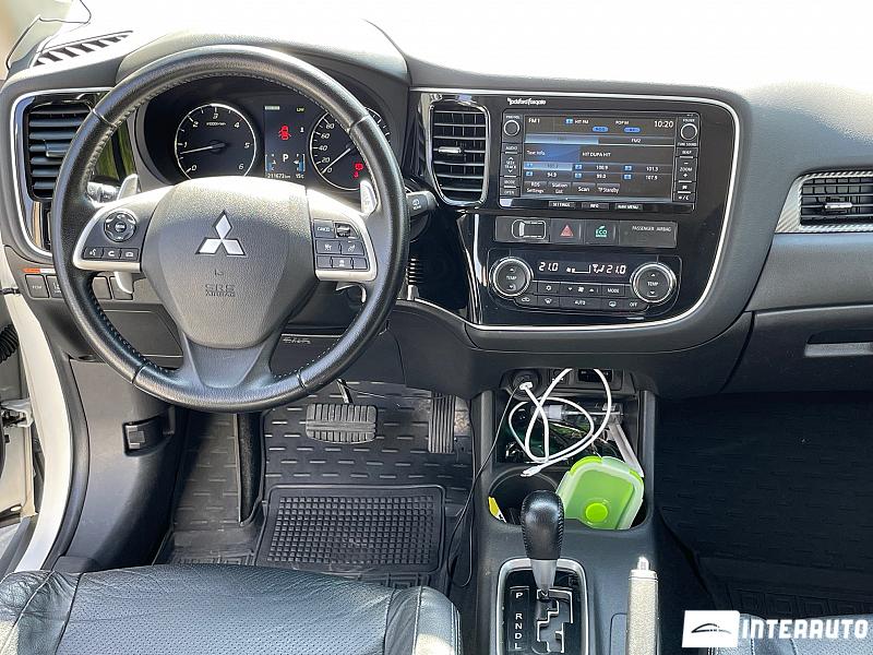 Mitsubishi Outlander 5 mitsubishi outlander 2013