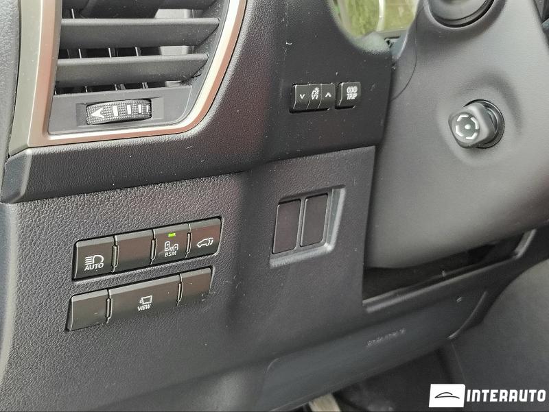 Lexus NX 300H 16 lexus nx 300h 2019