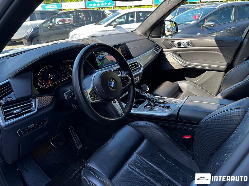 BMW X5 4.0i 5 bmw x5 4.0i 2020