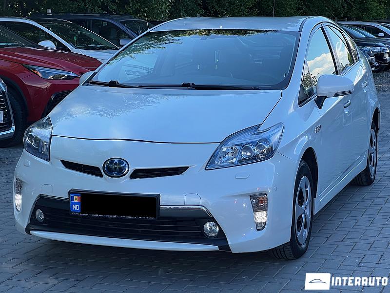 toyota prius 2013