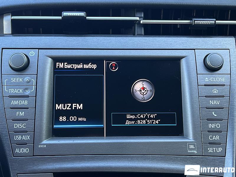 Toyota Prius 13 toyota prius 2013