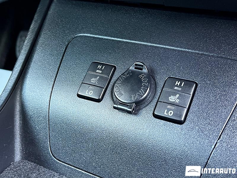 Toyota Prius 15 toyota prius 2013