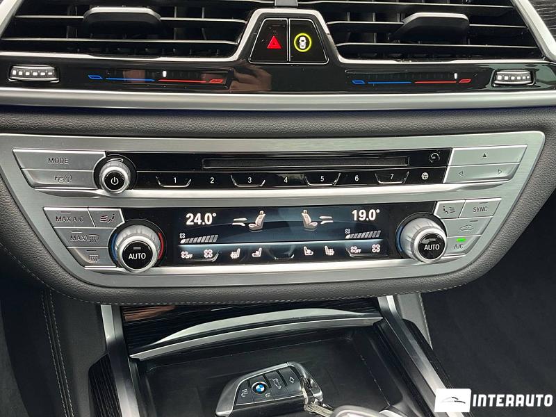 BMW 745e 15 bmw 745e 2020