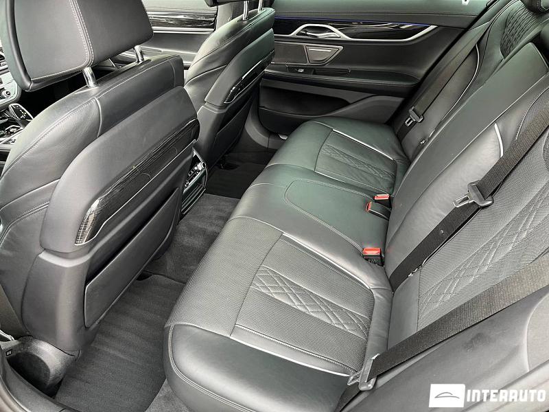 BMW 745e 19 bmw 745e 2020