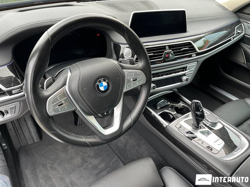 BMW 745e 7 bmw 745e 2020