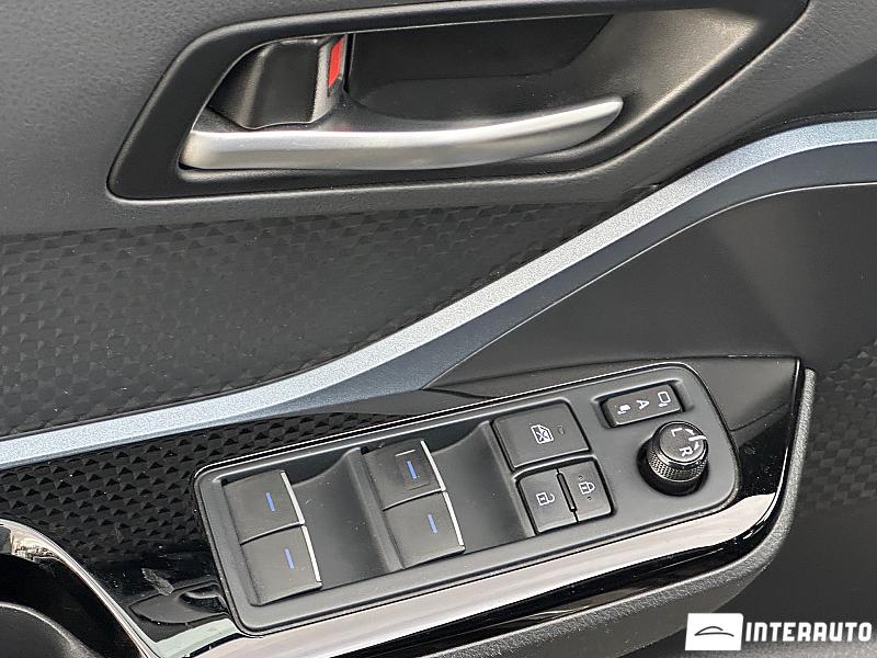 Toyota C-HR 14 toyota c-hr 2019