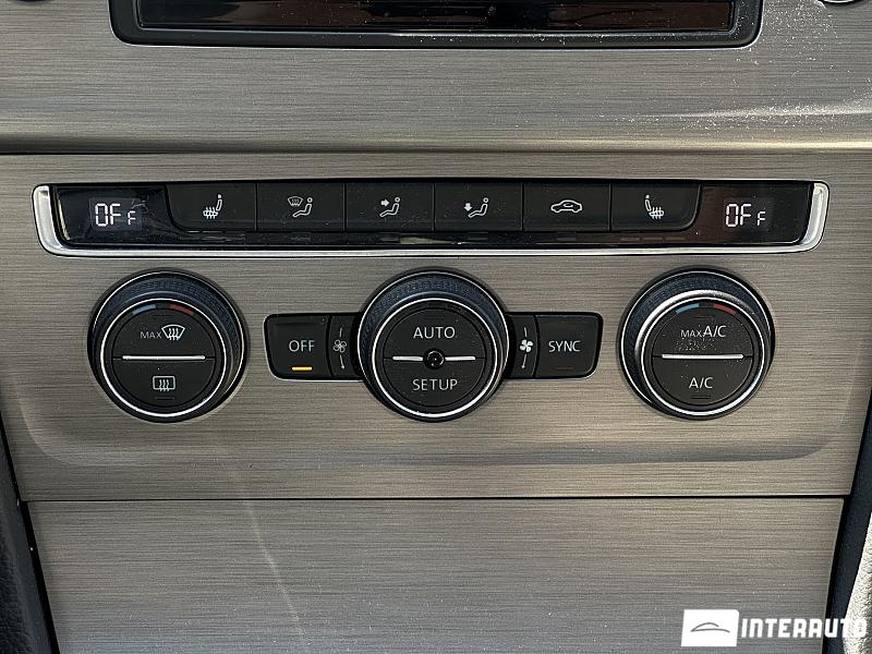 Volkswagen Golf 11 volkswagen golf 2014