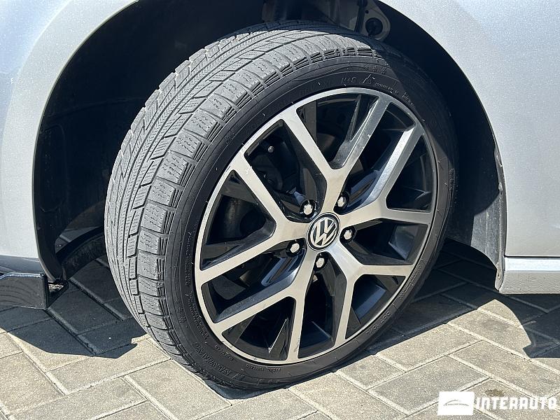 Volkswagen Golf 16 volkswagen golf 2014