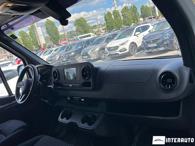 Mercedes Sprinter 13 mercedes sprinter 2020