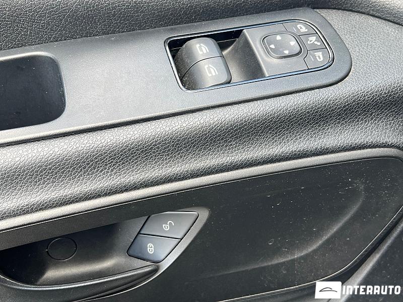 Mercedes Sprinter 5 mercedes sprinter 2020