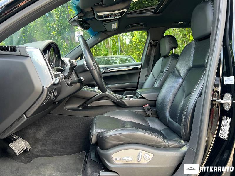 Porsche Cayenne S Hybrid 8 porsche cayenne s hybrid 2013