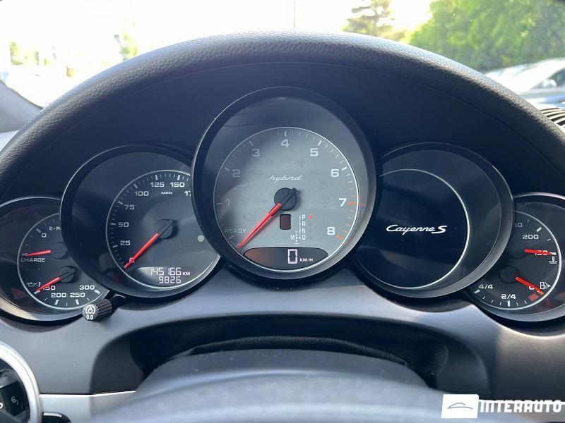 Porsche Cayenne S Hybrid 10 porsche cayenne s hybrid 2013