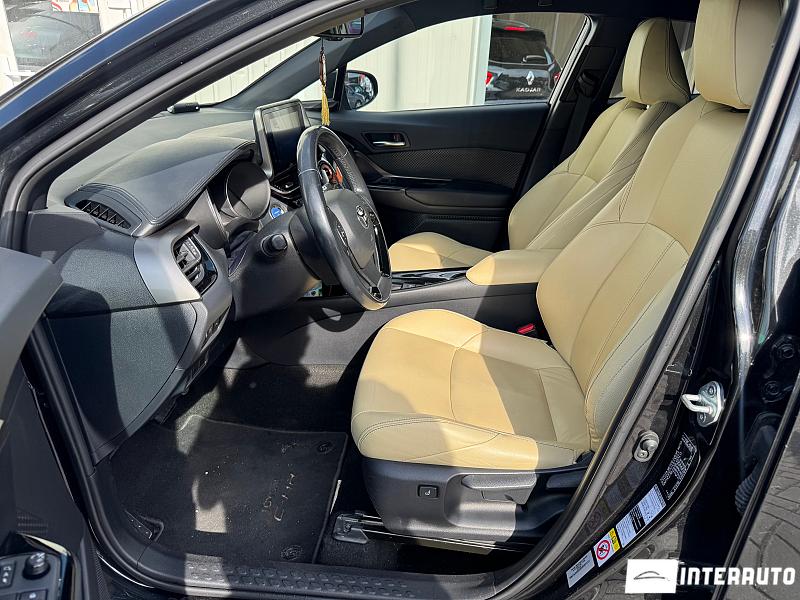 Toyota C-HR 5 toyota c-hr 2019