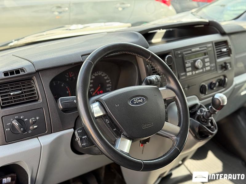 Ford Transit 9 ford transit 2011