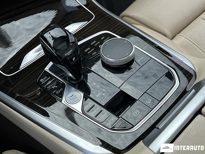 BMW X5 4.0i 12 bmw x5 4.0i 2018