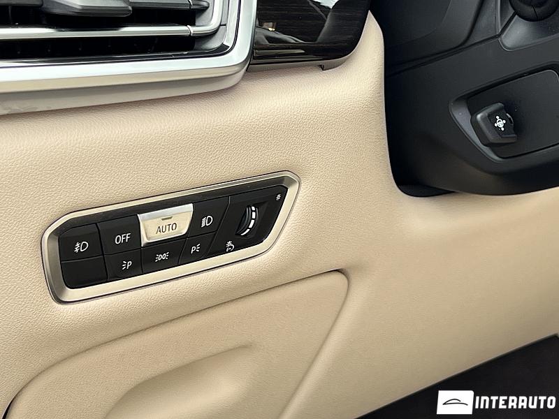 BMW X5 4.0i 22 bmw x5 4.0i 2018