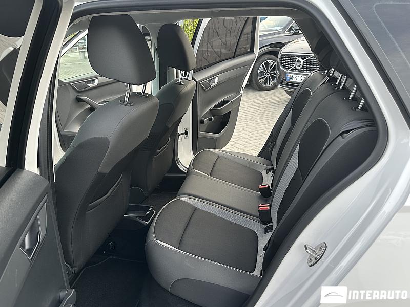 Skoda Fabia 12 skoda fabia 2018