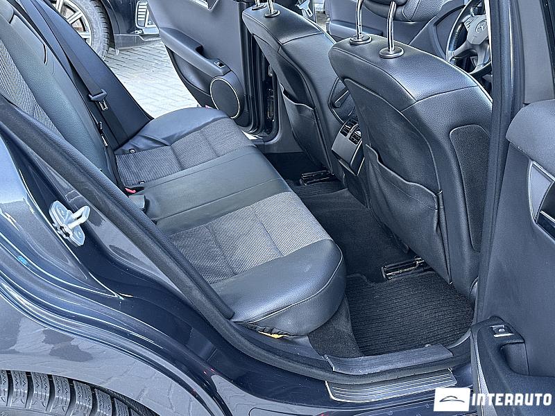 Mercedes C 250 12 mercedes c 250 2009