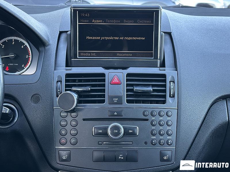 Mercedes C 250 9 mercedes c 250 2009