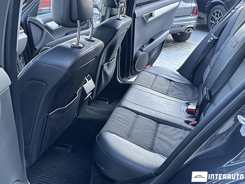 Mercedes C 250 11 mercedes c 250 2009