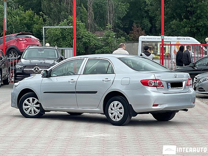 Toyota Corolla 2 toyota corolla 2012