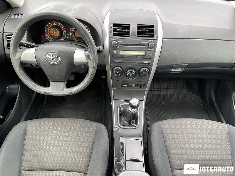 Toyota Corolla 7 toyota corolla 2012