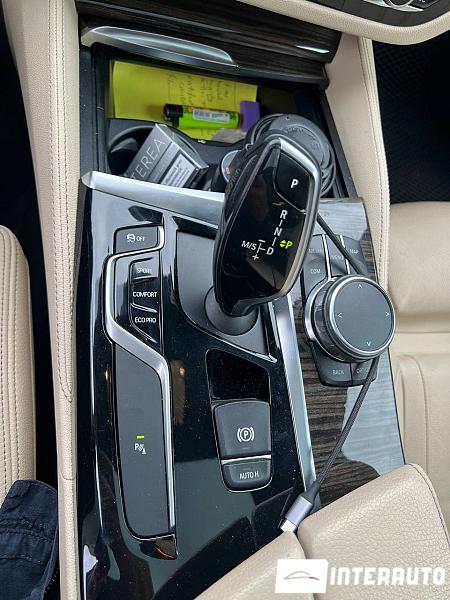 BMW 530 15 bmw 530 2018