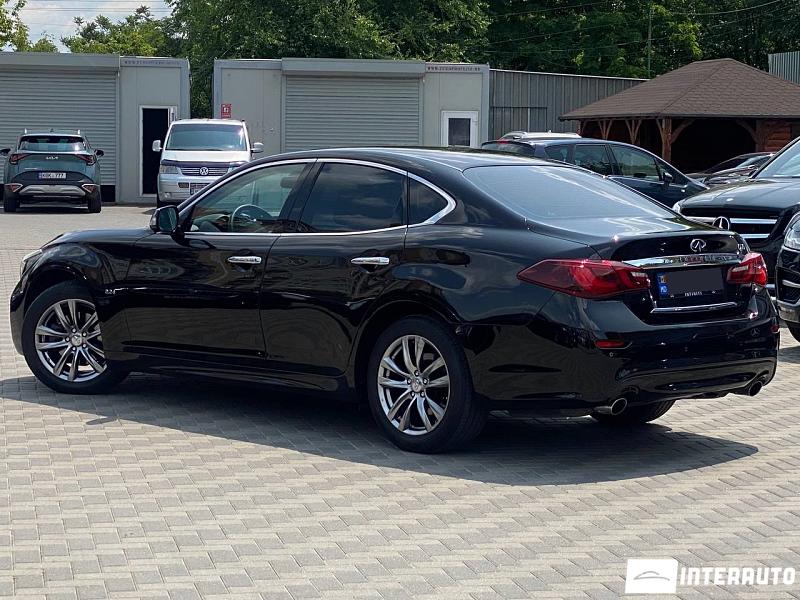 Infiniti Q70 2 infiniti q70 2018