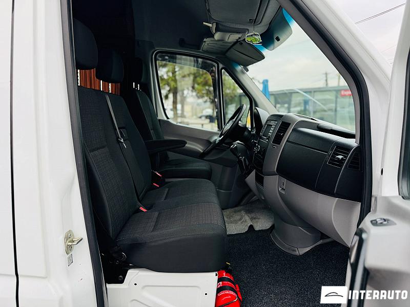 Mercedes Sprinter 12 mercedes sprinter 2018