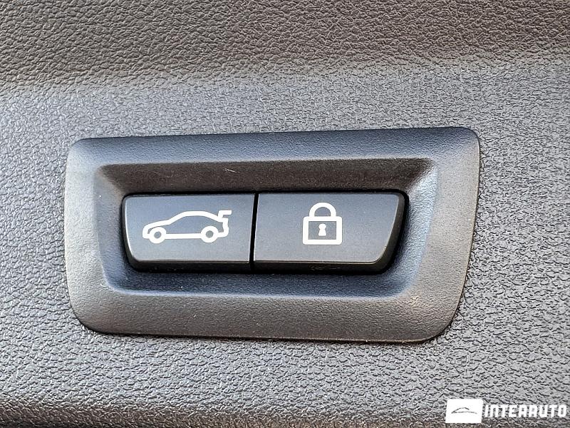 BMW X3 2.0D 22 bmw x3 2.0d 2019