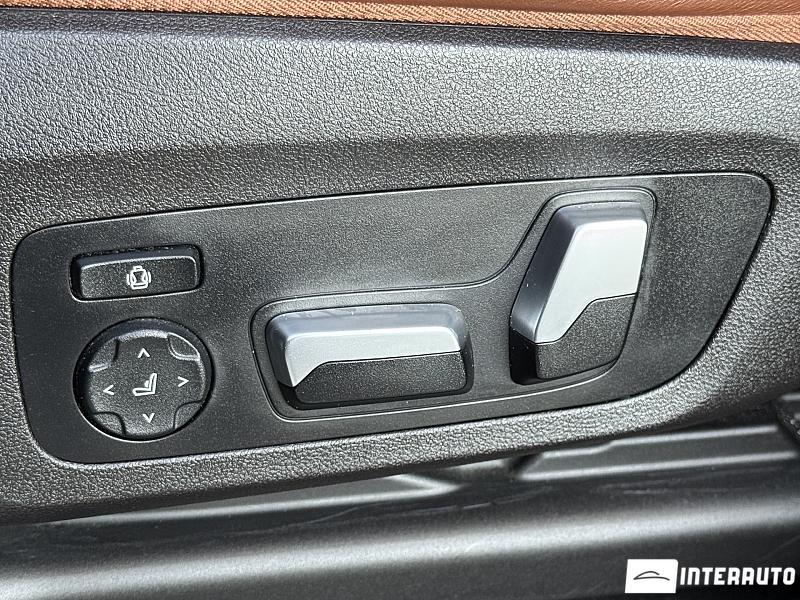 BMW X3 2.0D 21 bmw x3 2.0d 2019