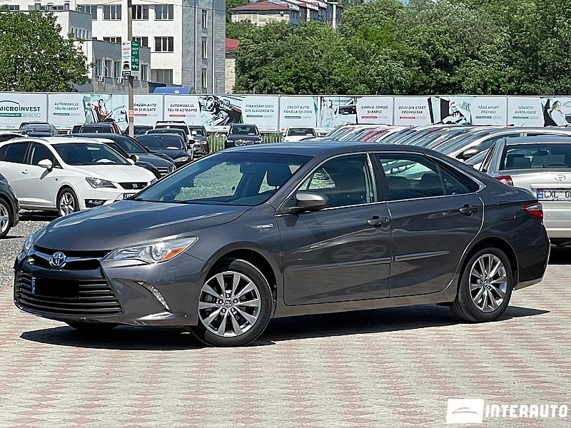 toyota camry 2016