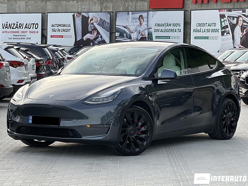 Tesla Model Y 2 tesla model y 2020