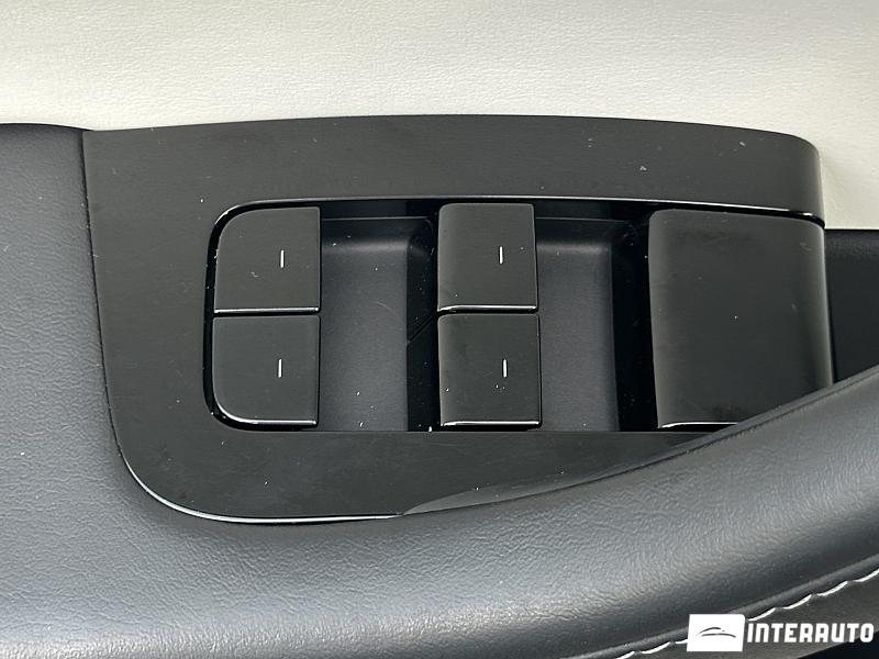 Tesla Model Y 19 tesla model y 2020