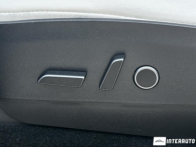 Tesla Model Y 20 tesla model y 2020