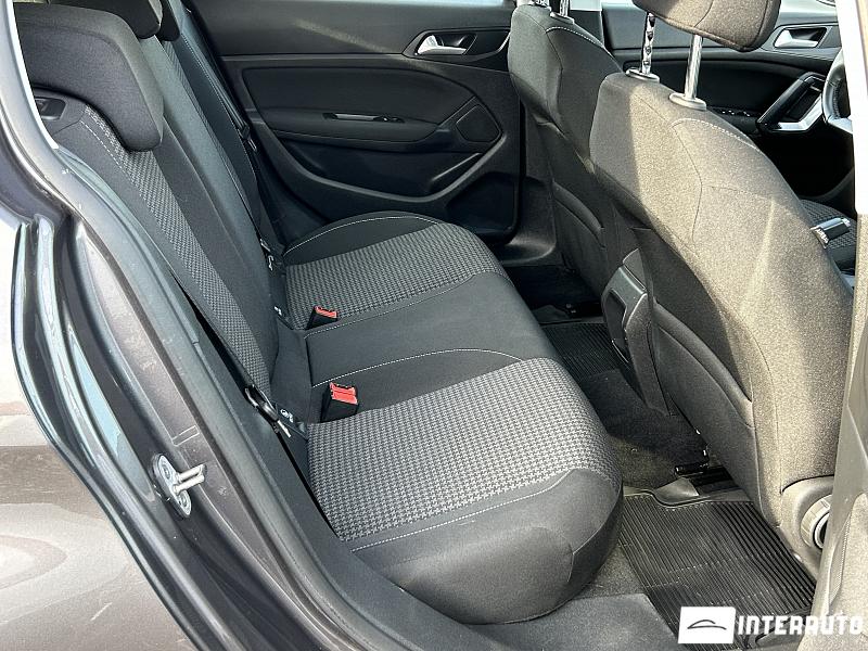 Peugeot 308 18 peugeot 308 2021