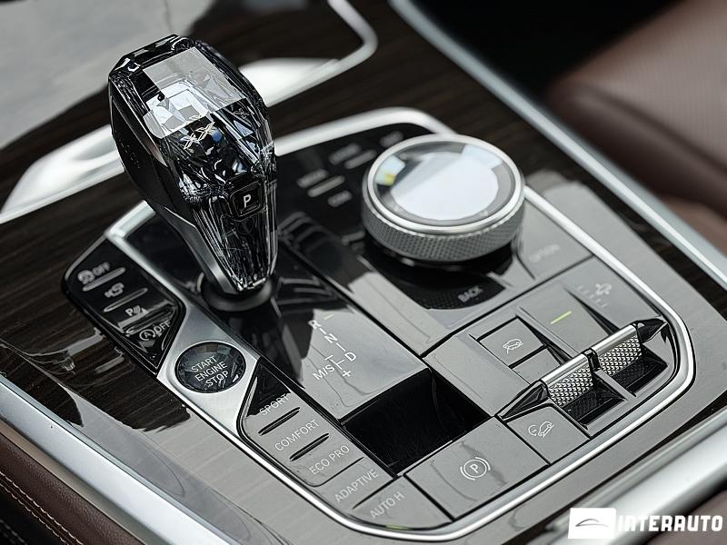 BMW X5 4.0i 17 bmw x5 4.0i 2018