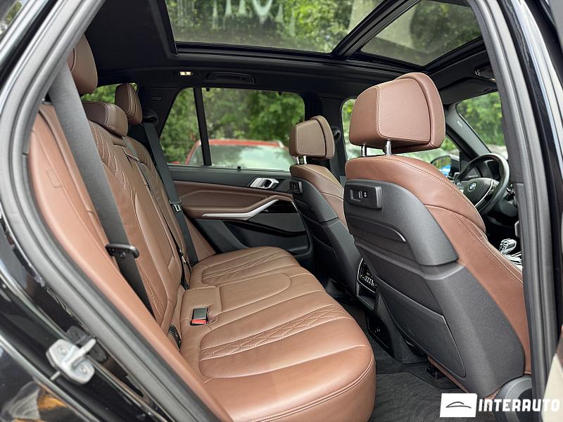 BMW X5 4.0i 21 bmw x5 4.0i 2018