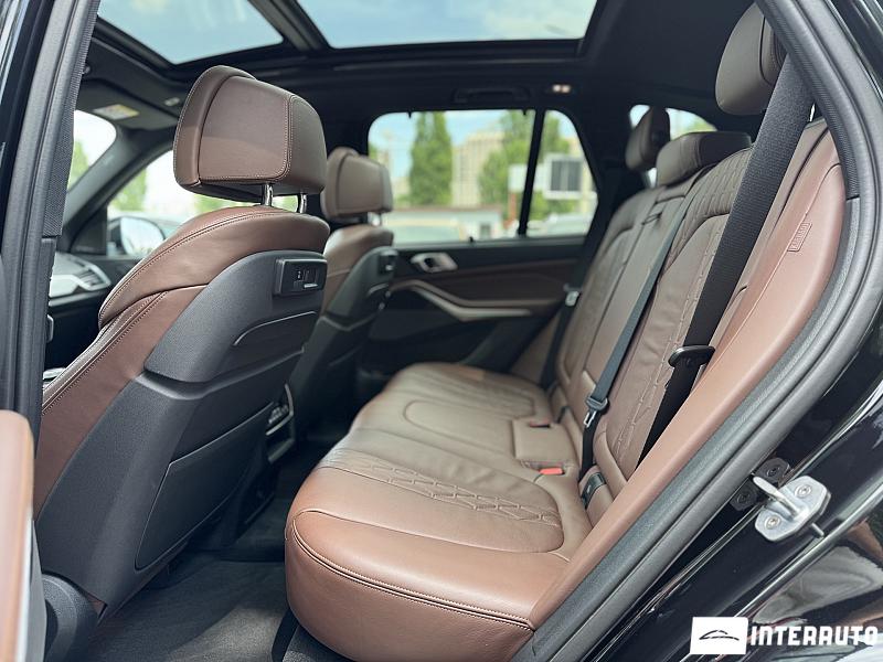 BMW X5 4.0i 19 bmw x5 4.0i 2018