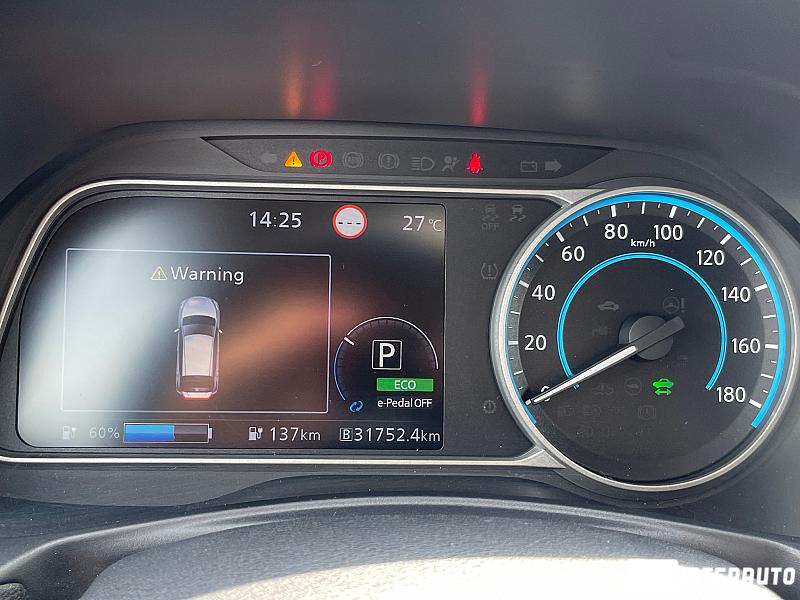 Nissan Leaf 11 nissan leaf 2019