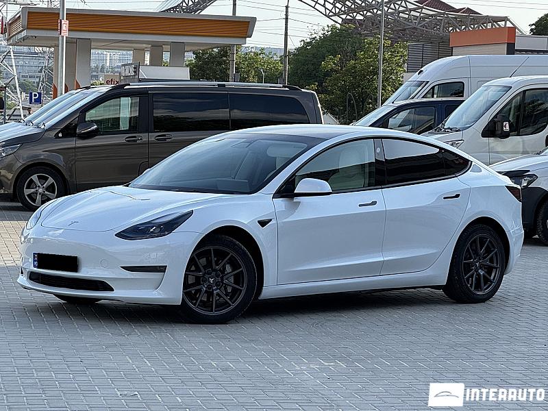 Tesla Model 3 2 tesla model 3 2021